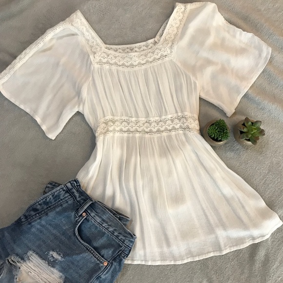 Tops - hippie boho peasant top with lace size S
